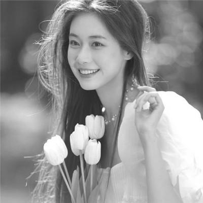 微信高清黑白女生头像100张