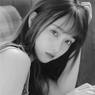 微信高清黑白女生头像100张