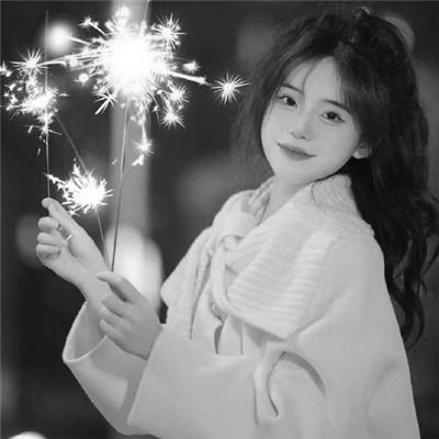 微信高清黑白女生头像100张