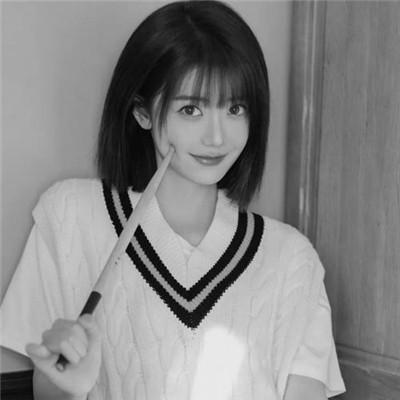微信高清黑白女生头像100张