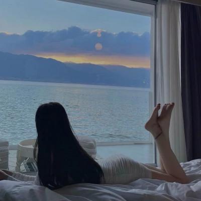 女生高颜值头像背影 高清好看的不露脸背影女头图片
