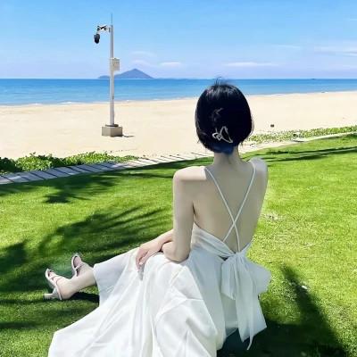 背部好看的气质女生头像