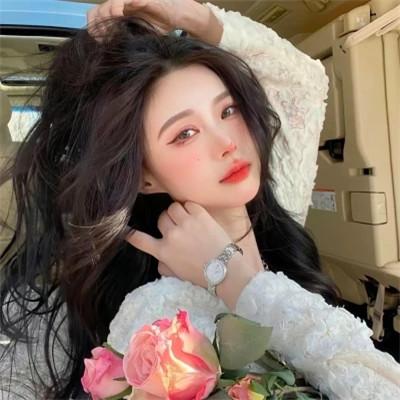 24张精选超高颜值的女生头像图片