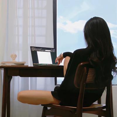女潮流不露脸微信头像