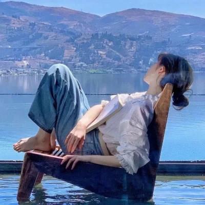 女潮流不露脸微信头像
