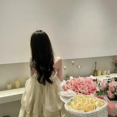 女生高颜值头像背影 高清好看的不露脸背影女头图片
