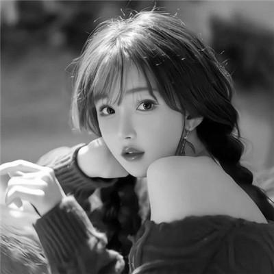 微信高清黑白女生头像100张