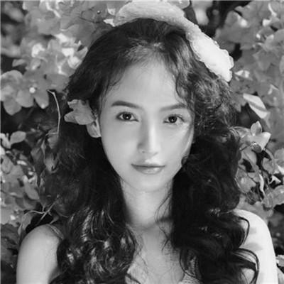 微信高清黑白女生头像100张