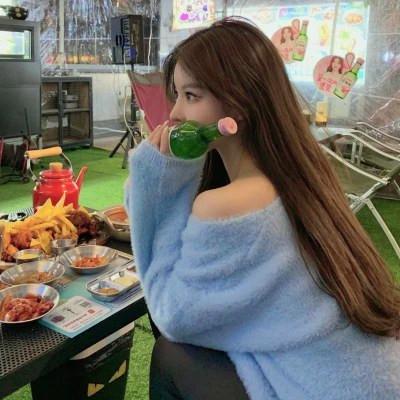 2023图片大全好看头像女