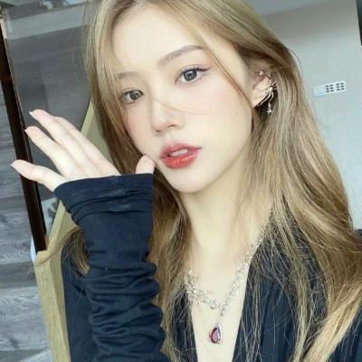 2023图片大全好看头像女