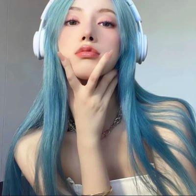 2023图片大全好看头像女