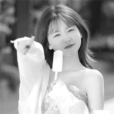 微信高清黑白女生头像100张