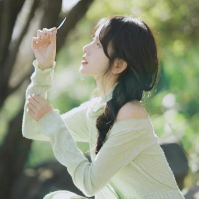 野外头像女 高清唯美的头像女风景大自然图片