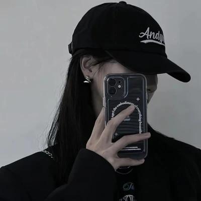 32张高质量的女生头像图片，优雅高级！