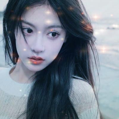 梦幻星空的女生头像 高清超好看的星空头像女生图片