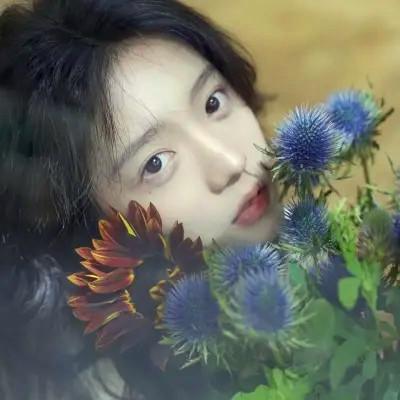 头像氛围感ins女生照片