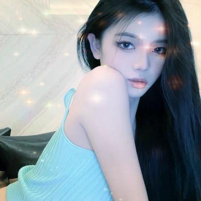 梦幻星空的女生头像 高清超好看的星空头像女生图片