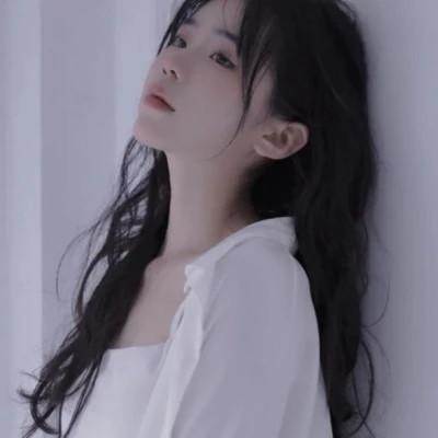 女生头像氛围感ins 高清安静又温柔又沉稳的女生头像图片
