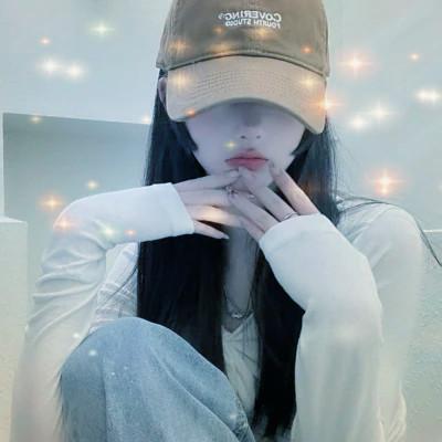梦幻星空的女生头像 高清超好看的星空头像女生图片