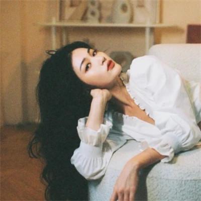 女生头像氛围感ins 高清安静又温柔又沉稳的女生头像图片