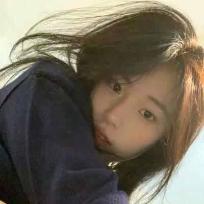 头像氛围感ins女生照片