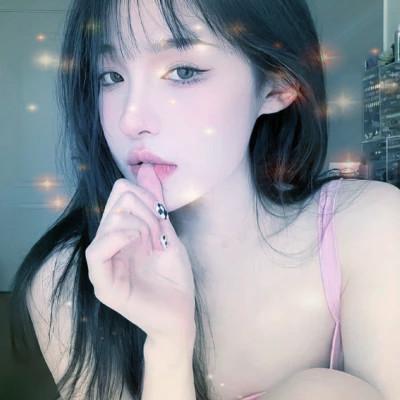 梦幻星空的女生头像 高清超好看的星空头像女生图片