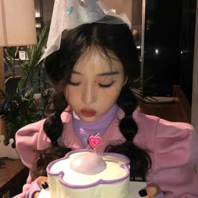 氛围感干净头像女生高清无水印