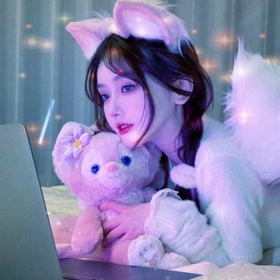 梦幻星空的女生头像 高清超好看的星空头像女生图片