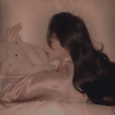 女生头像氛围感ins 高清安静又温柔又沉稳的女生头像图片