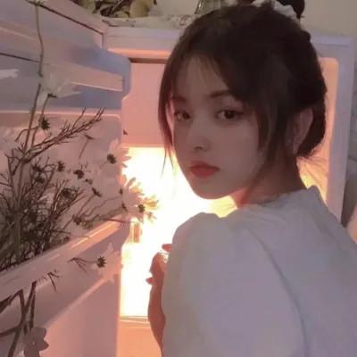 氛围感少年感头像女生