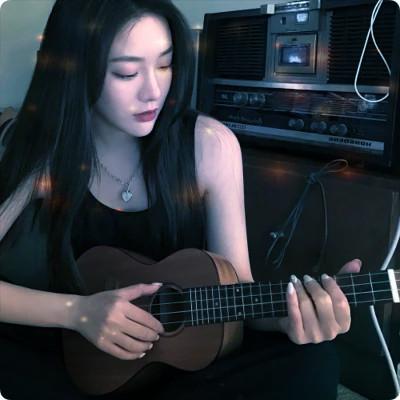 梦幻星空的女生头像 高清超好看的星空头像女生图片