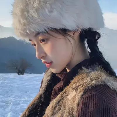 氛围感干净头像女生高清无水印