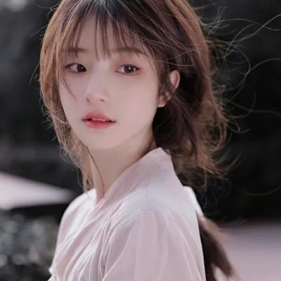 女生头像氛围感ins 高清安静又温柔又沉稳的女生头像图片