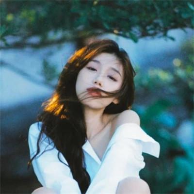 女生头像氛围感ins 高清安静又温柔又沉稳的女生头像图片