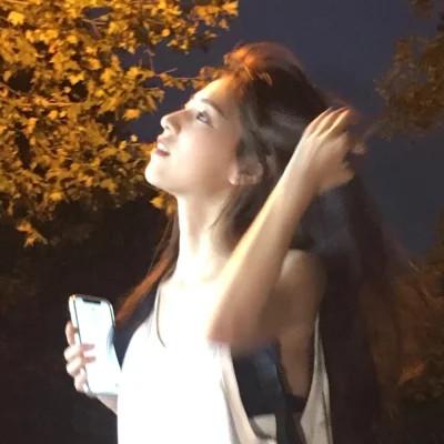 氛围感少年感头像女生