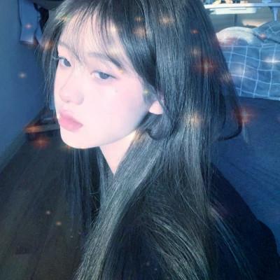 梦幻星空的女生头像 高清超好看的星空头像女生图片