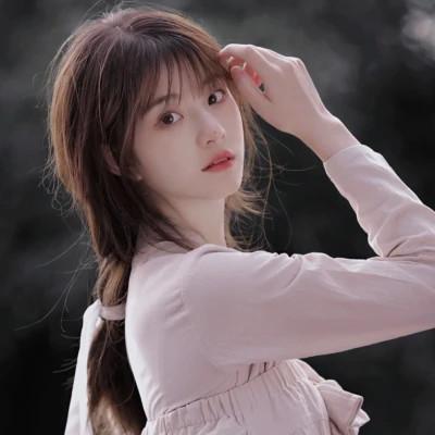 女生头像氛围感ins 高清安静又温柔又沉稳的女生头像图片
