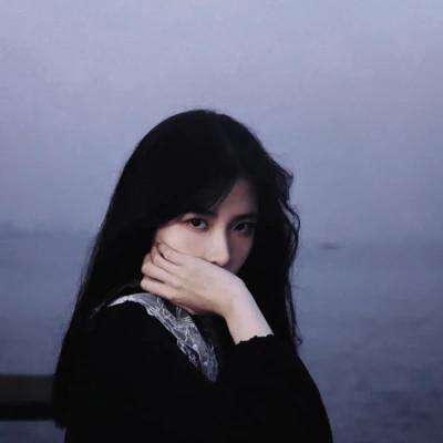 女生头像氛围感ins 高清安静又温柔又沉稳的女生头像图片