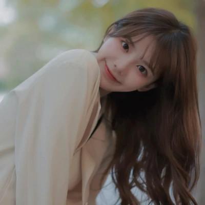 女生头像氛围感ins 高清安静又温柔又沉稳的女生头像图片