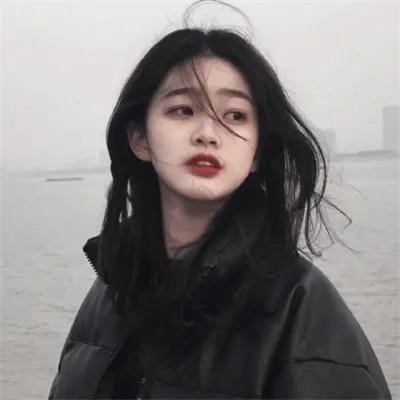 氛围感少年感头像女生