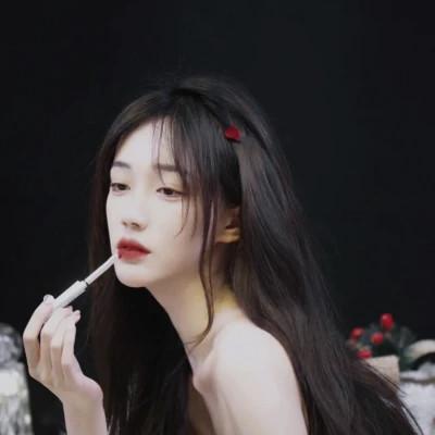 女生头像氛围感ins 高清安静又温柔又沉稳的女生头像图片