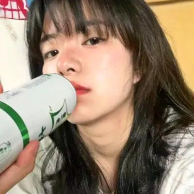 头像氛围感ins女生照片