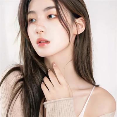优质冷艳女头像图片好看32张