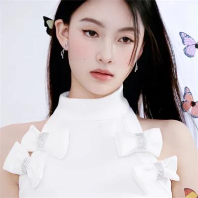 优质冷艳女头像图片好看32张