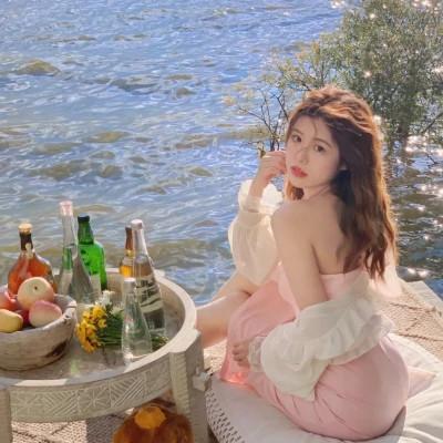 很哇塞的女孩头像 高清唯美可以做一个哇塞女孩头像