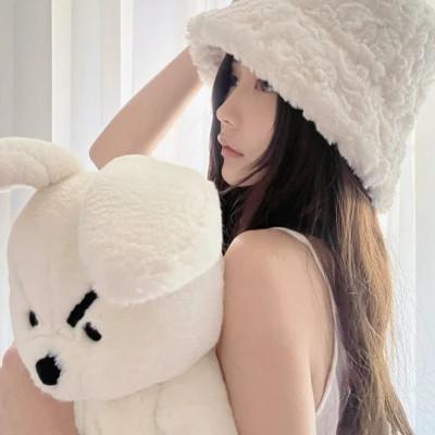 温柔高清女生头像ins高级质感45张