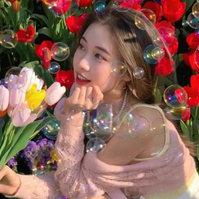 很哇塞的女孩头像 高清唯美可以做一个哇塞女孩头像