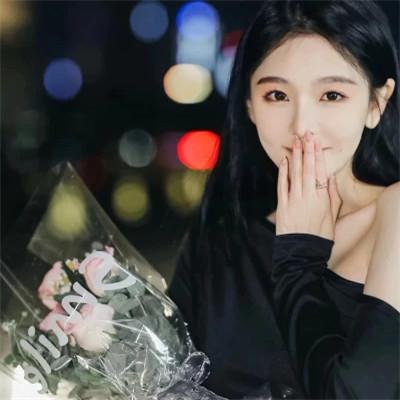 很哇塞的女孩头像 高清唯美可以做一个哇塞女孩头像