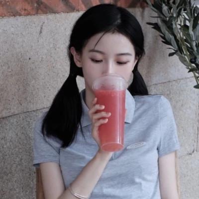 18岁女生温柔头像图片40张