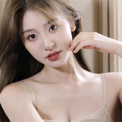 优质冷艳女头像图片好看32张
